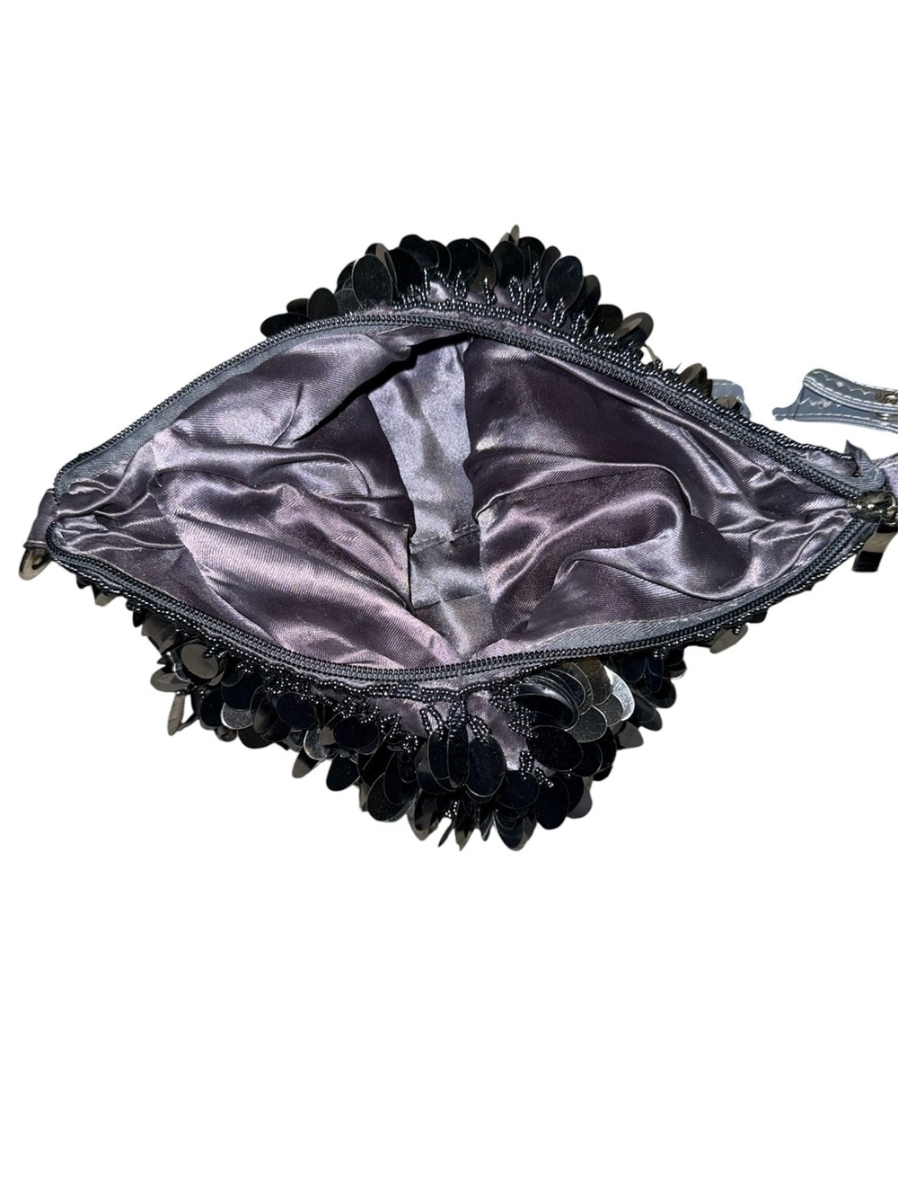 Sequin Black/Silver Purse - Picture 3 of 3